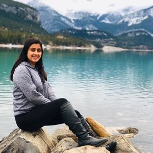 Meet your Posher, Maya